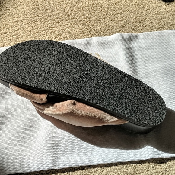 NEW Chloe Knotted Velvet Sandals Beige Rose - Picture 3 of 6